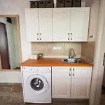 Design Studio Apartment Near The Center